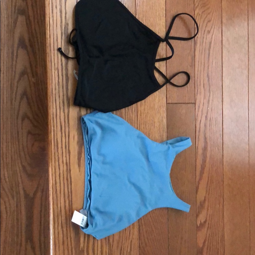 American Eagle Arie bathing suit tops size M